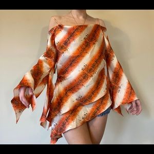 NWT flowy silk boutique top